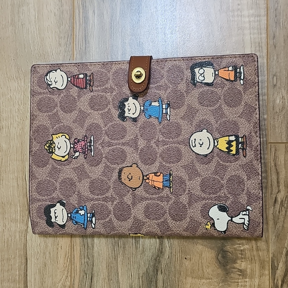 NWOT Coach x Peanuts Notebook In Signature Canvas - Picture 17 of 17